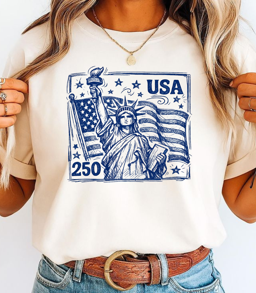 USA Statue of Liberty T-Shirt — Vintage Flag Patriotic Tee